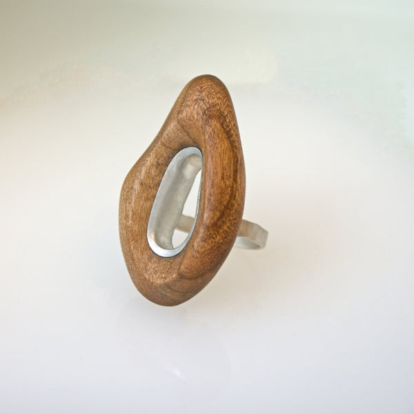 Large Cherry Aperture Ring