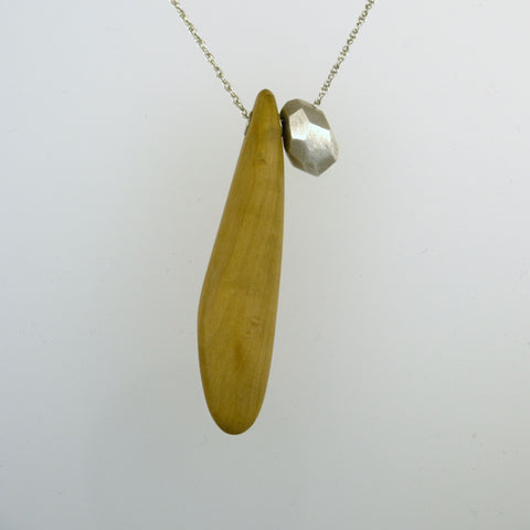Boxwood Necklace with Polygon