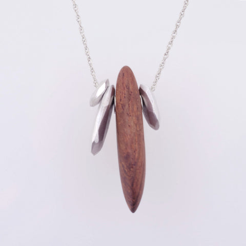 Three Sequins Necklace with Rosewood